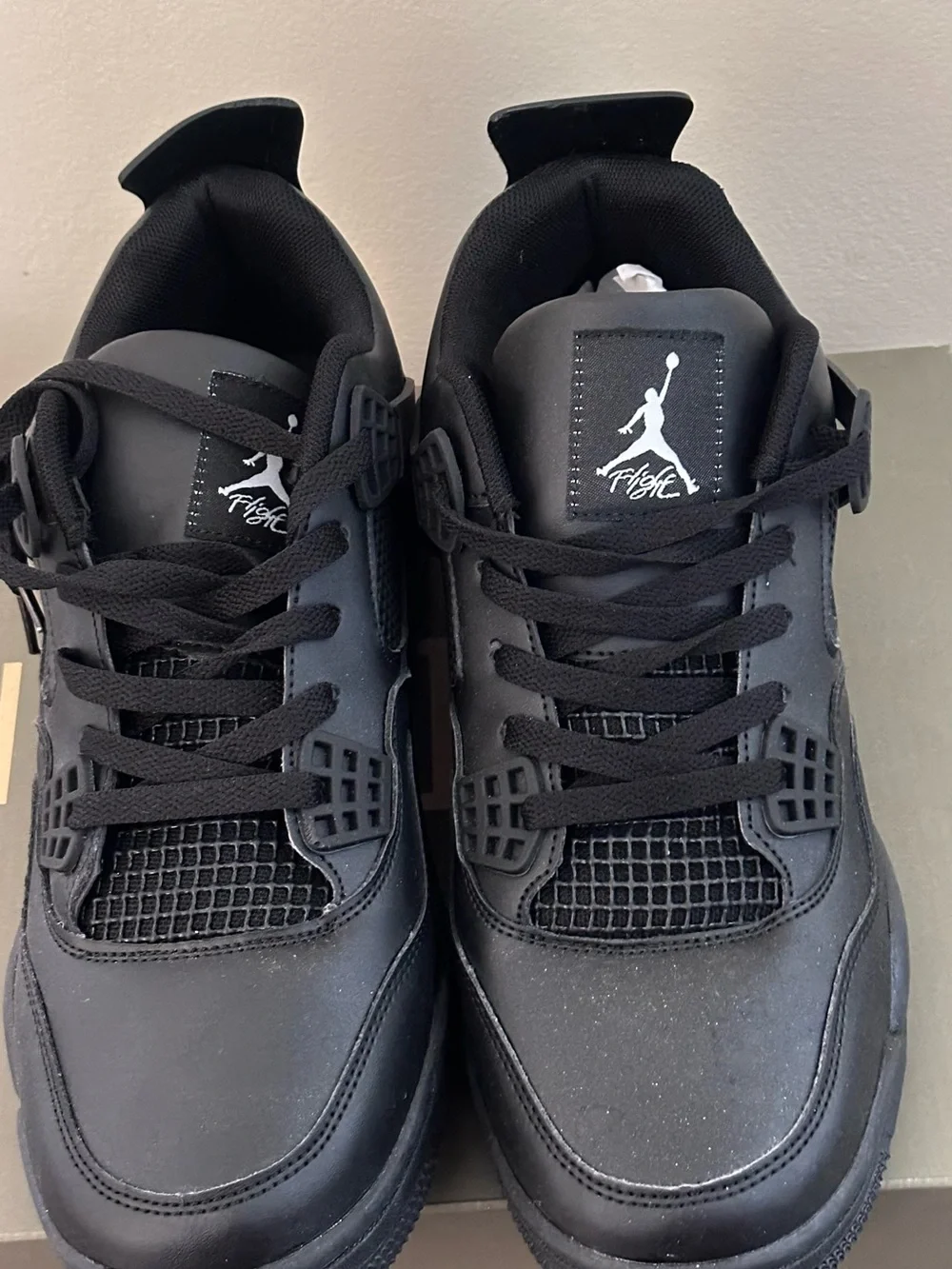 Jordan Men’s Black Low-Top Sneakers
